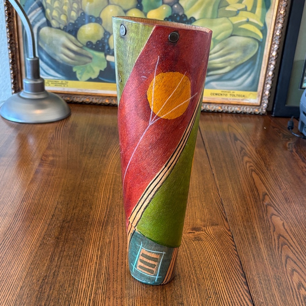 Kakadu Colorful Abstract Design Vase